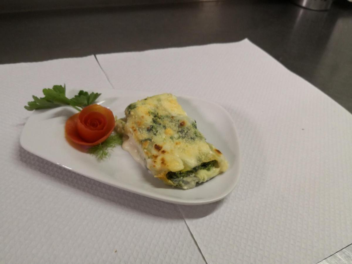 Logis Hotel-Restaurant Le Tanargue Valgorge エクステリア 写真